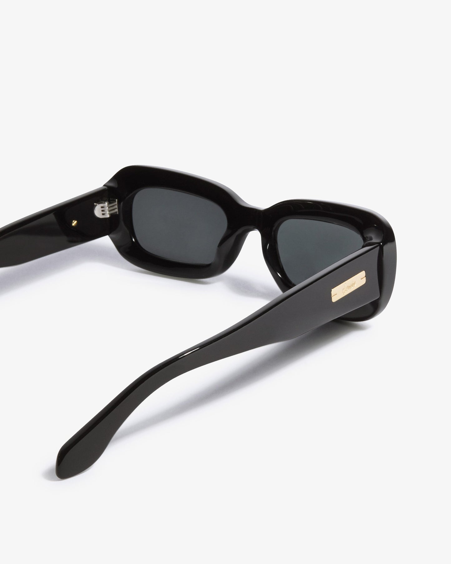Sunnies - Minnie